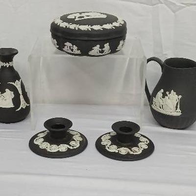 Vintage Wedgwood Blk/WHT Color Jasperware 