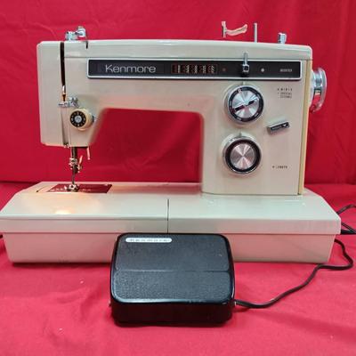 Kenmore 158-19411 Vintage Sewing Machine