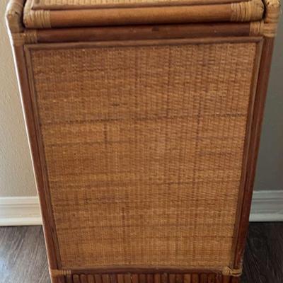Wicker & Ratan Large Lift-Top Hamper On Wheels