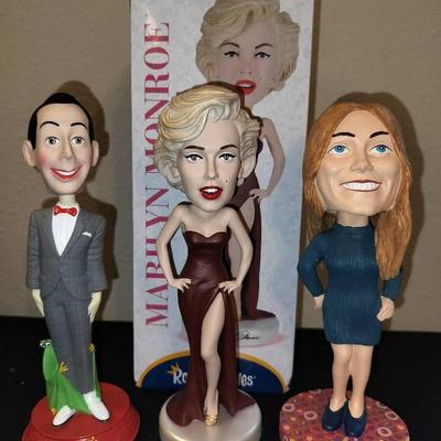Royal Bobbles Marilyn Monroe Collectible Figure With Original Boxes + Marcia & Peewee Bobble Heads