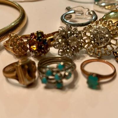 Sale Photo Thumbnail #498