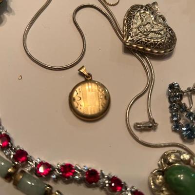 Sale Photo Thumbnail #500