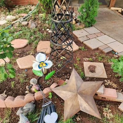 Garden And Friends 