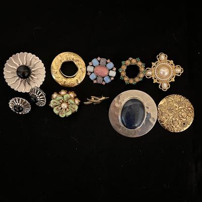 Vintage Brooches