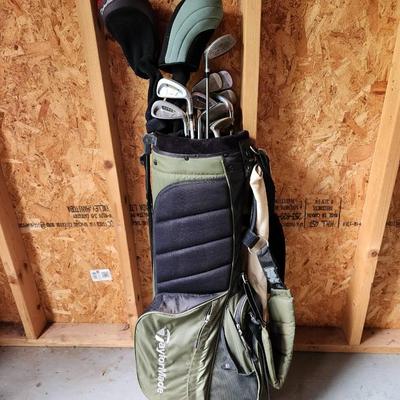 Golf Clubs 