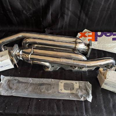 Exhaust Manifold I