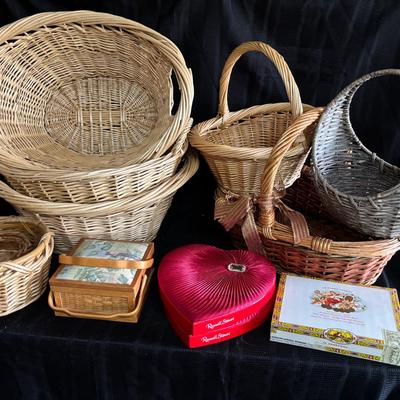 Baskets & Boxes