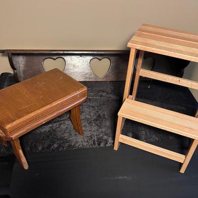 3 Wooden Pieces