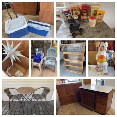Estate sale photo