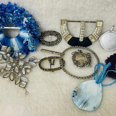Assortment of Vintage Jewelry and Accessories 