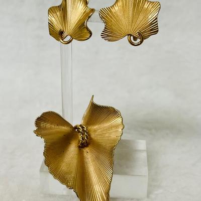 Vintage “Coro” Jewlery Set