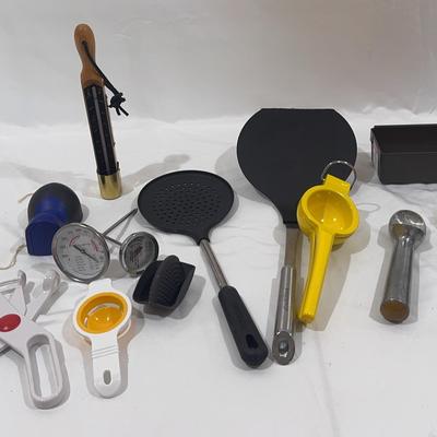 Kitchen Utensils 