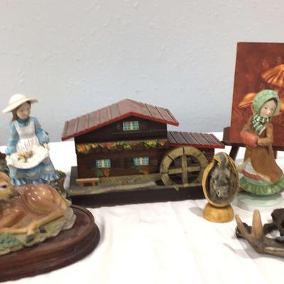 Cottage Decor