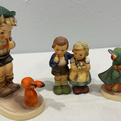 Vintage Gobel Collection Of 3