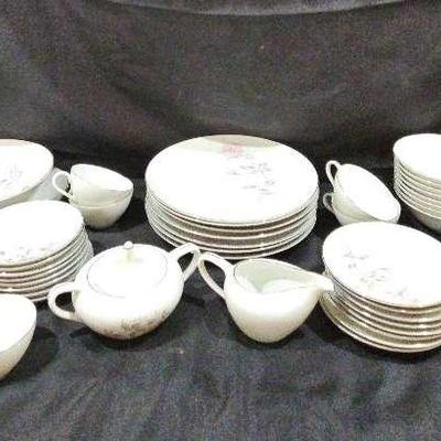 Royal Crest Vintage Bone China 