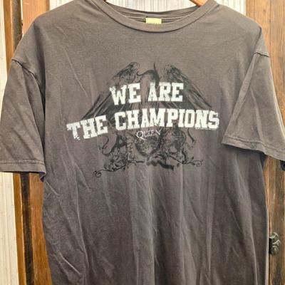 Vintage QUEEN - We Are The Champions - LARGE Unisex, Brown, T shirt JEN8017 $21.99
