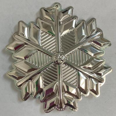 2017 Gorham Sterling Silver Snowflake Ornament AAA2491 $90.00 