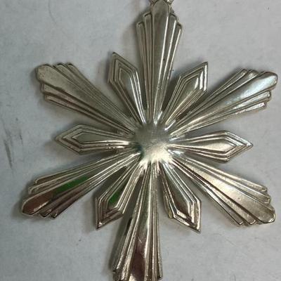 2004 Lunt Annual Sterling Silver Snowflake Ornament AAA2493 $80.00