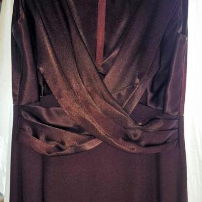 Jen8045 long sleeveless maroon evening special occasion dress size 8