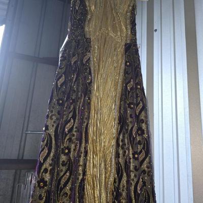 JEN8054 Renaissance Golden Purple Special Occasion Gown, or Costume, Size Small. $60.00