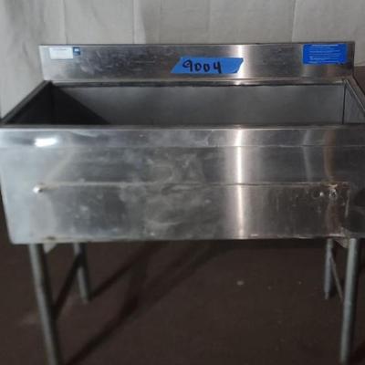 LG9004 La Crosse Stainless Steel Width Commercial / Industrial Sink $300.00 