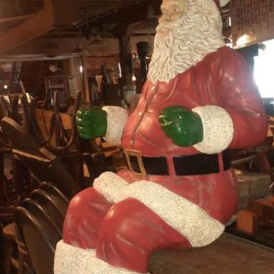 LG0002 Santa Skying - Life Size Statue $1,000.00 