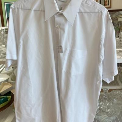 Van heusen poplin men s size 18.5 button up shirt aaa2607   AAA Vintage Shop 9017 Airline HWY New Orleans LA 70118 By Appointment 10-4...