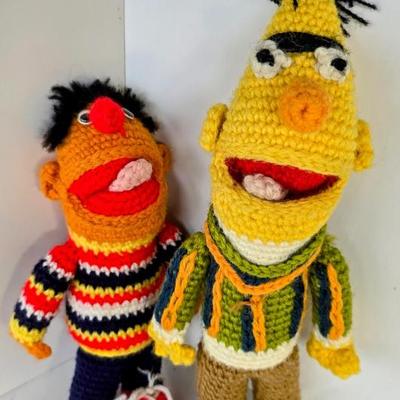 Vintage Handmade Bert and Ernie Crochet Figures, Sesame Street JEN8025 32.99