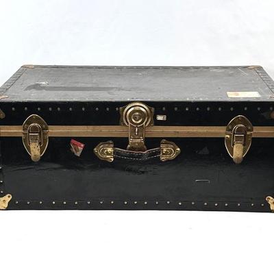 
Lot #125 Vintage Steamer Trunk w/Key