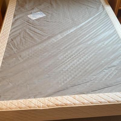 Queen Bed Mattress Base