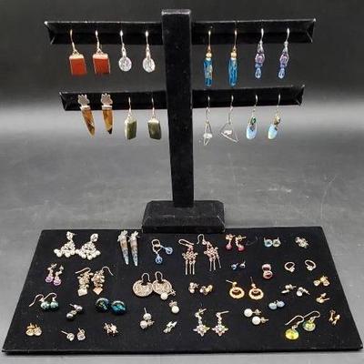 Mystery Lot Of Earrings 