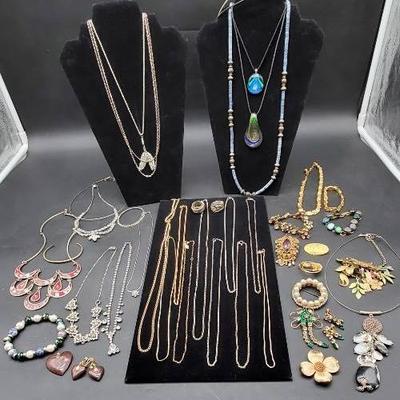 Assorted Jewelry Pieces- Some Vintage 