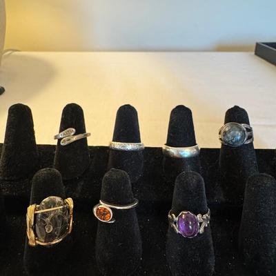 Assortment of (7) Rings