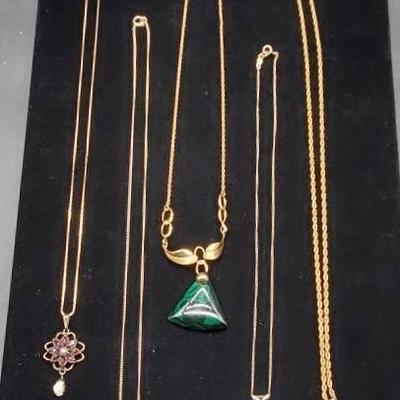 (5) Gold Pendant Necklaces