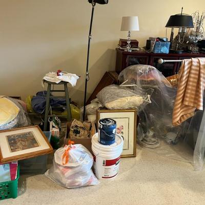 Japanese prints and other housewares