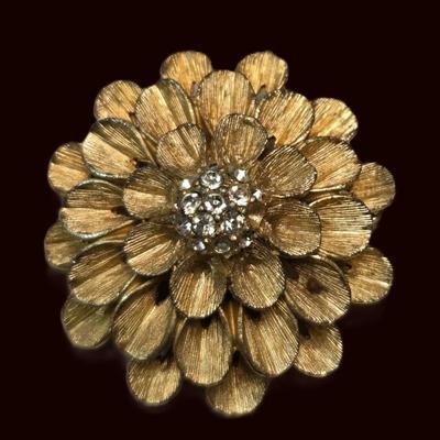 Lots of great costume jewelry, high quality