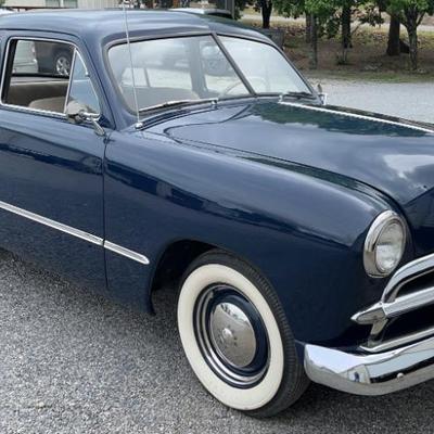 1949 Ford Tudor