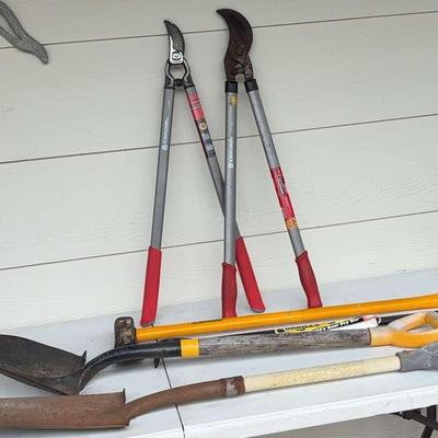 Lawn Care Items-Trimmers/Shovels