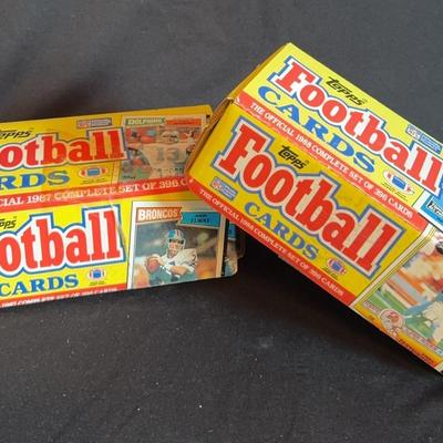Topps Football Cards 2 Boxes