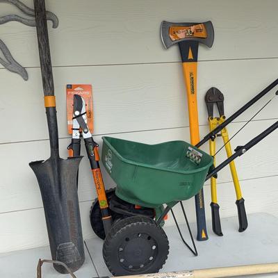 Yard Maintenance Tools