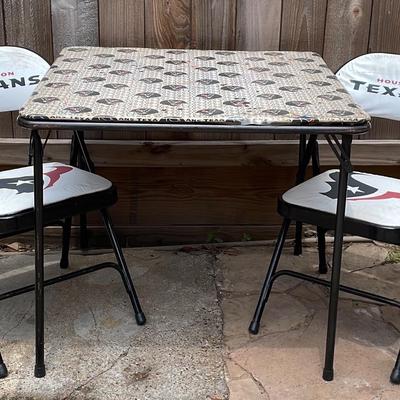 Texans Folding Table w/ 2 Folding Chairs