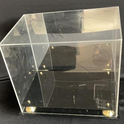 Deluxe Acrylic Helmet Display With Mirror (I)