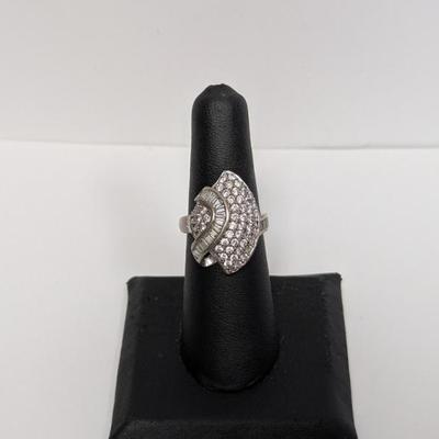 Sale Photo Thumbnail #600
