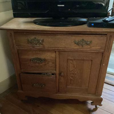 Antique Wash Stand