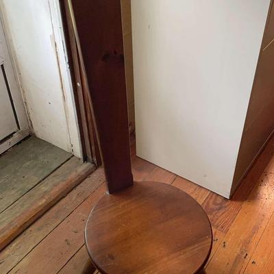 William Fetner Wooden Keyhole Chair