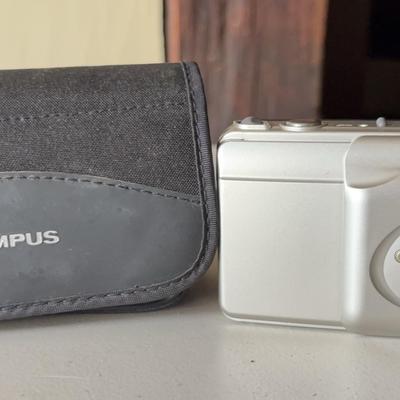 Olympus Infinity Zoom 80 Film Camera