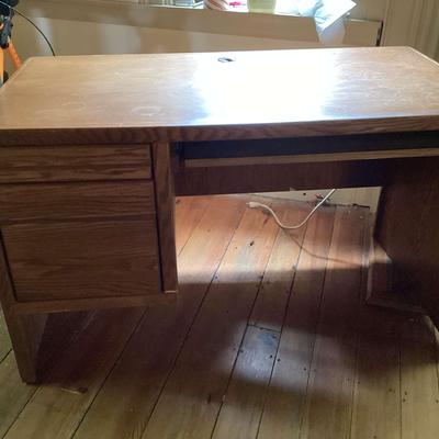 Light Wood Desk w/Keyboard Slide