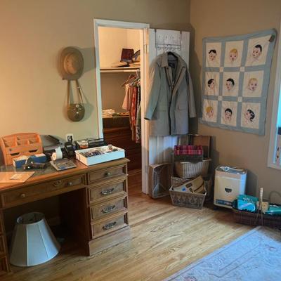 OFFICE
MURFEY BED
STATIONARY