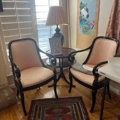 2 CHAIRS
DREXEL ROUND TABLE