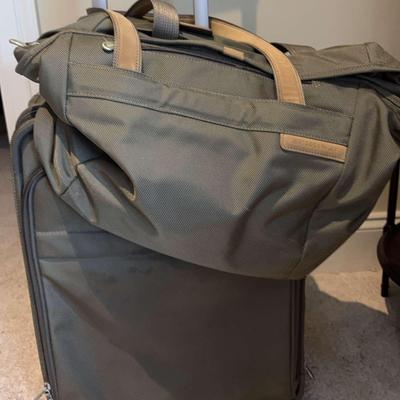 Briggs And Riley Suitcase and carry on bag Traveling 
